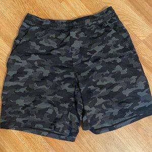 Lululemon 7” Liner
